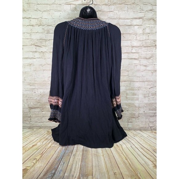Free People Peasant Blouse Small Black Embroidered - Picture 3 of 9